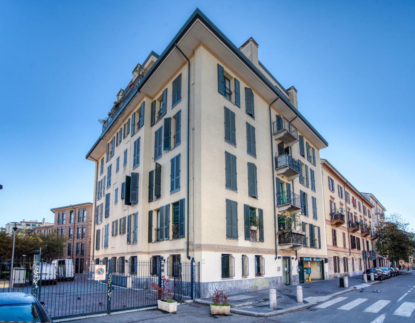 Italianflat - Il Giardino Del Naviglio Terrace Lägenhet Milano Exteriör bild